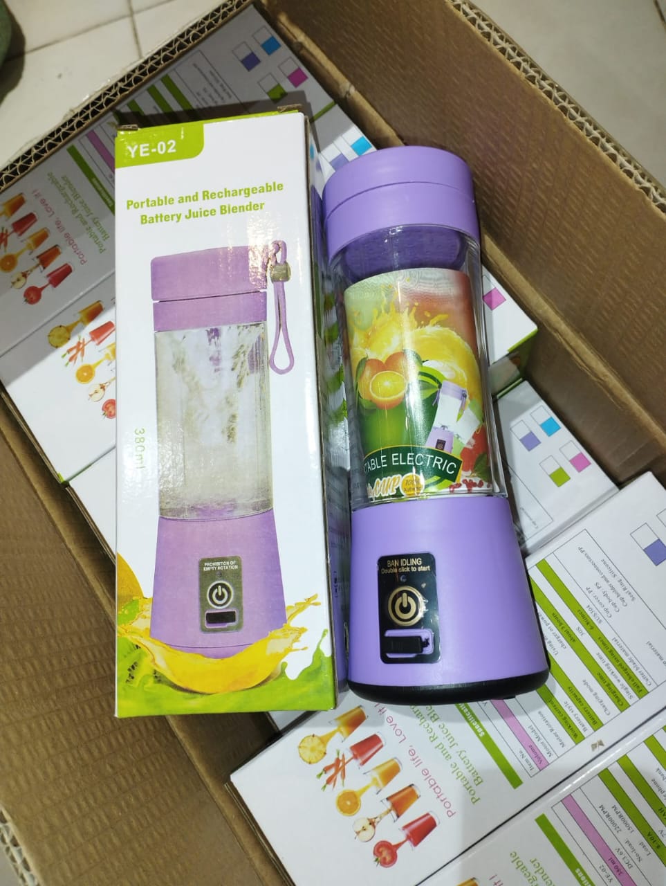 USB Chargeable Juicer Blender 6 Blades 380ml