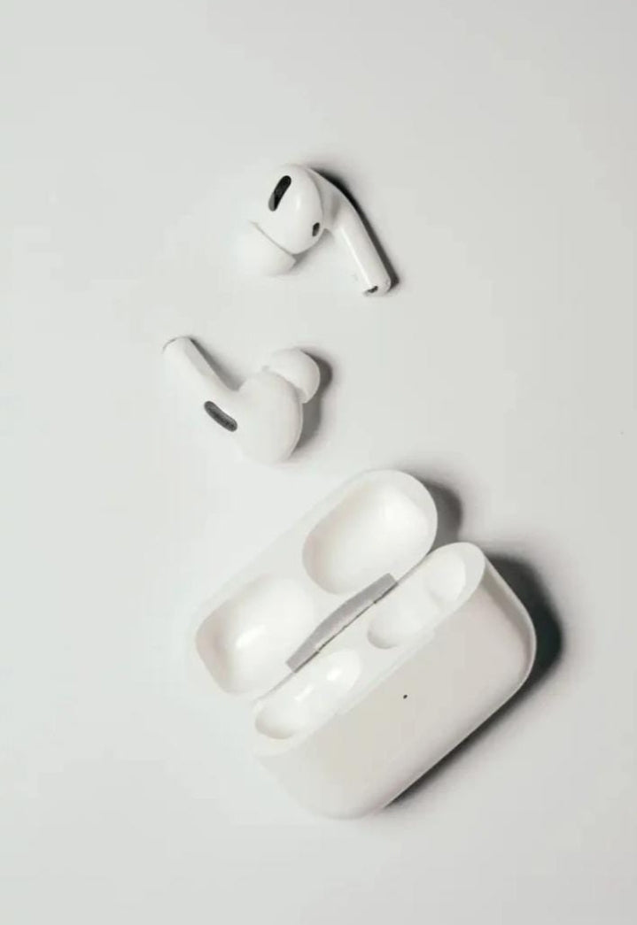 Universal Mini Bluetooth Wireless Stereo Headset With Mic & For All Android Phones